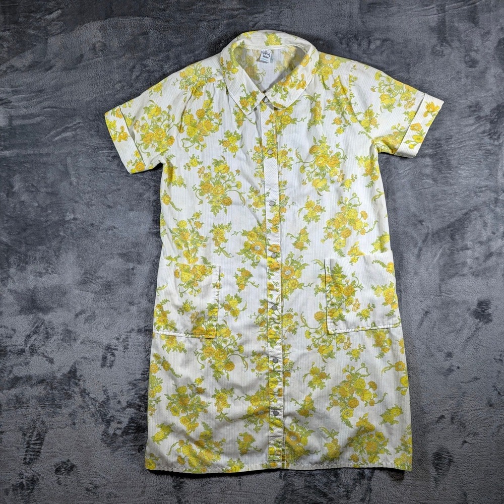 JCPenney Gaymode Women Vintage Floral Snap Front House Dress Robe Medium Yellow